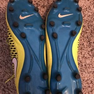 Nike Shoes - Men’s Nike Cleats Nike Shoes - Men’s Nike Cleats